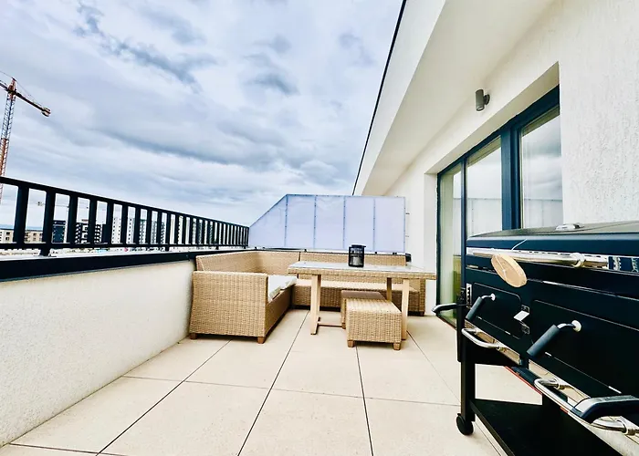 Sinuhe Apartment